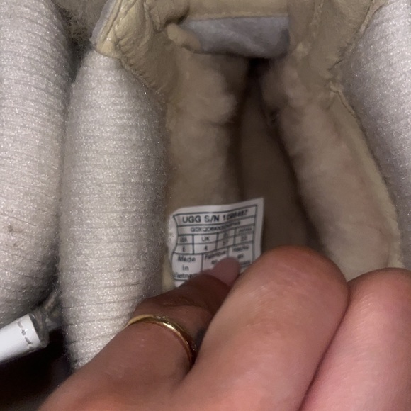 UGG snow boots sherpa fur insider & out - Picture 5 of 6